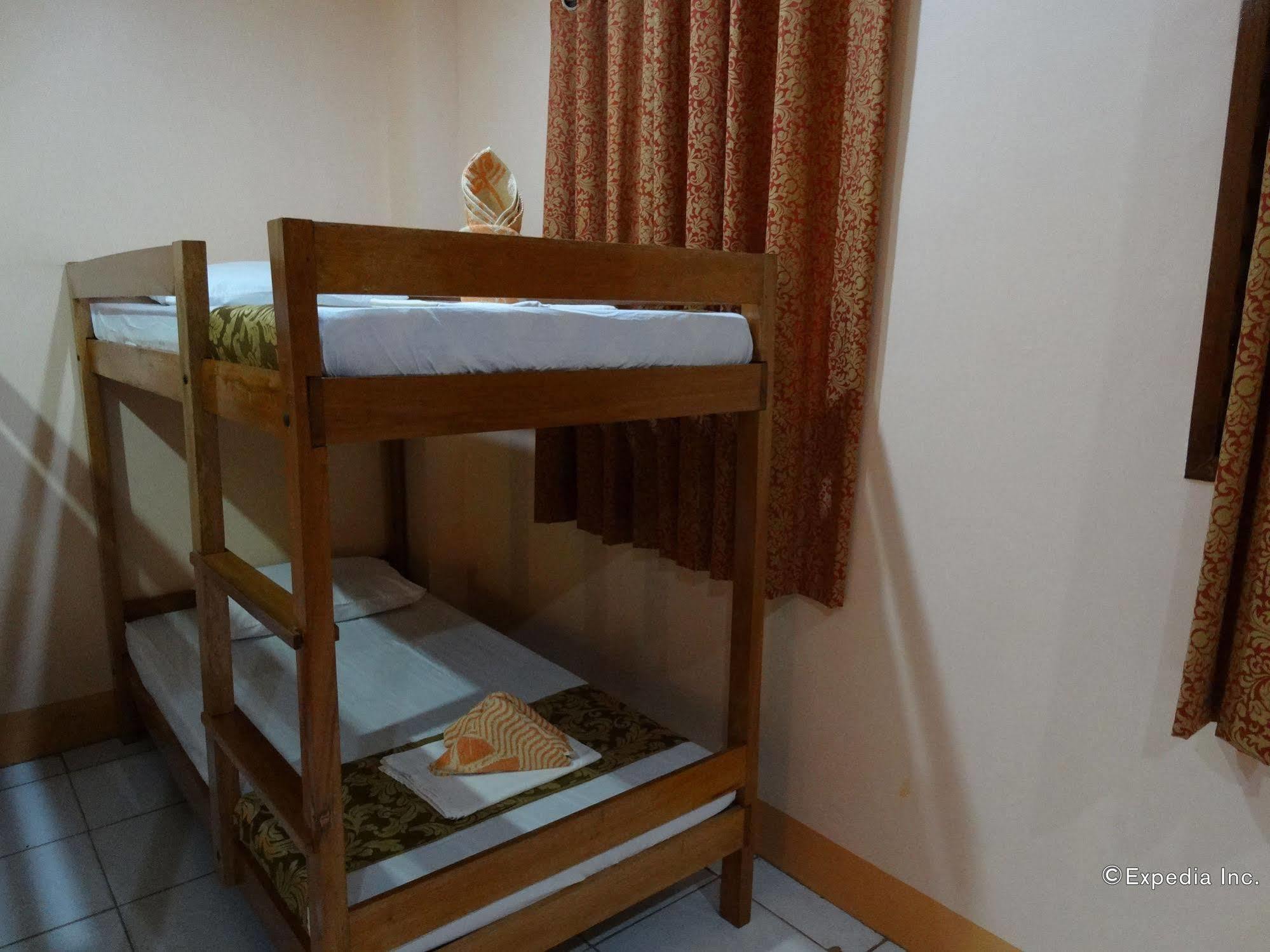 Corazon Tourist Inn Puerto Princesa ภายนอก รูปภาพ