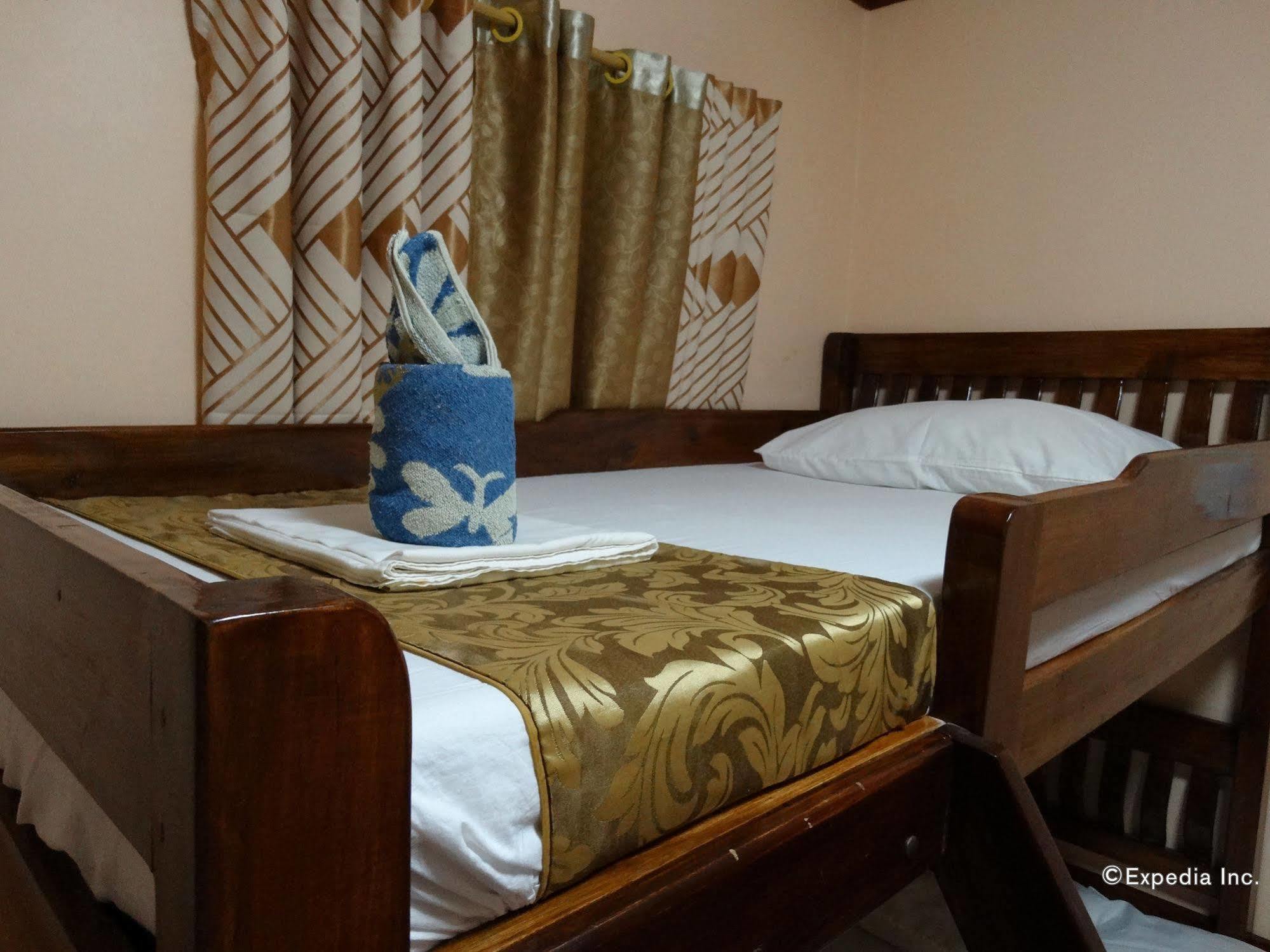 Corazon Tourist Inn Puerto Princesa ภายนอก รูปภาพ